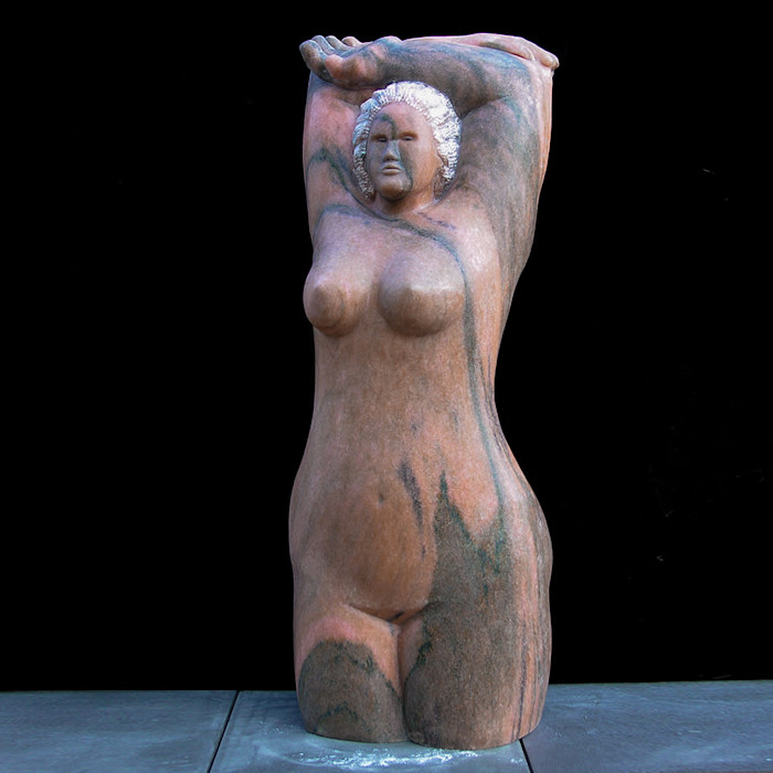 All_sculpture_1000x1000_0037_caratid_wx7f1z