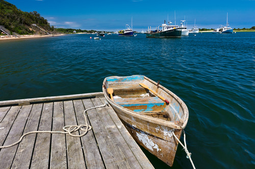 Chatham fish pier boats sgv5j9