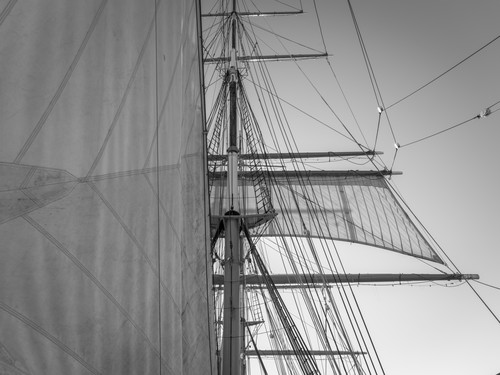 Staysail and main lower topsail   star of india onub87