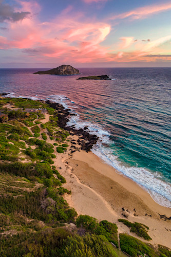 Makapuu shoreline at sunrise pt159 dvcqbt
