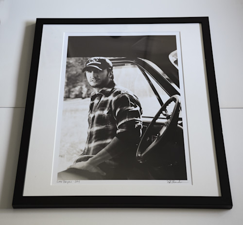 Luke bryan 21x26 iegpdj