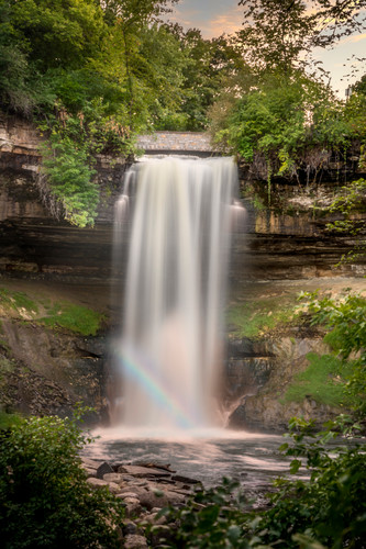 Minnehaha falls in minneapolis copy mfcax4