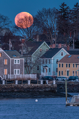 Portsmouth full moon 2 vuyqft