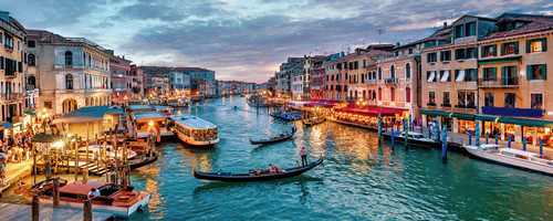 Venetian grand canal and sunset panoramic venice italy eo0ccq