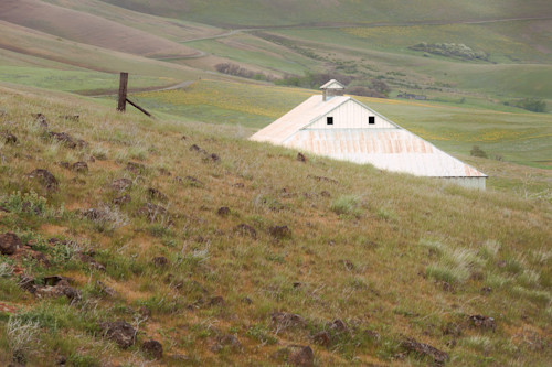 Old barn columbia hills washington 2014 idxklc