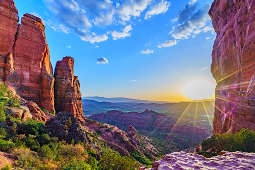 Colorful sunset on top of cathedral rock arizona iopntz