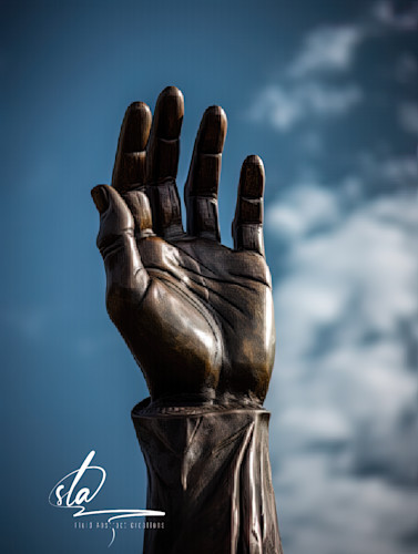 Reaching for the hand of god gigapixel art scale 4 00x fc6qjv