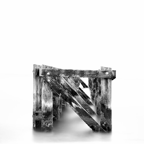 Dock in white water kx3w9z