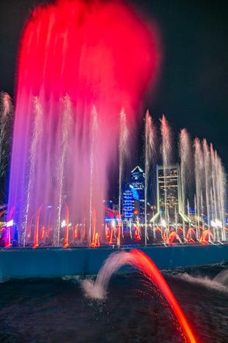 Friendship fountain reimagined gz7uuk