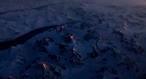 Kissing the greenland tops tiuuep