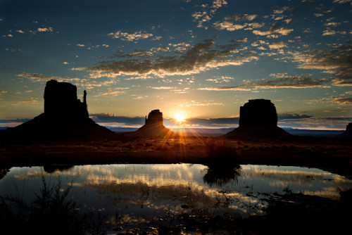 Valley of the rocks azq4e8