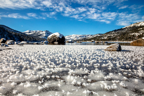 Icy donner lake 4 s7rczk