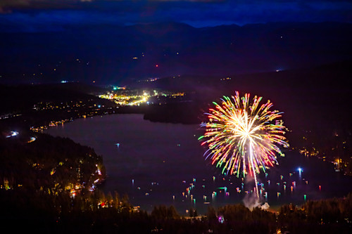 Fireworks at donner lake 7 nx4hqb