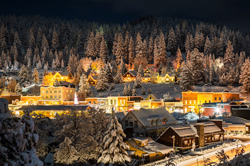 Downtown truckee 83 hnxfxb