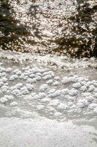 Snowy abstract 4 h8qd3f