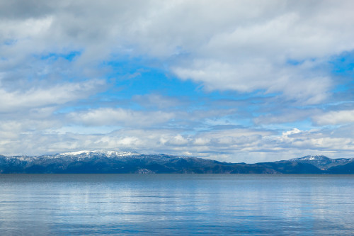 Lake tahoe 1 y1pvhv