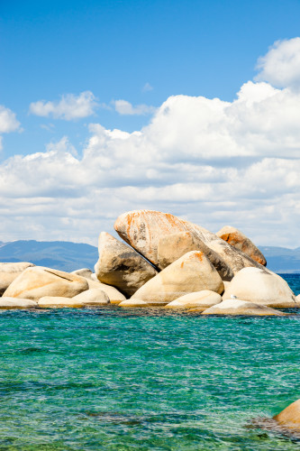 Whale rock lake tahoe 1 e7pjtu
