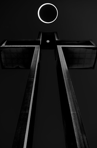 Eclipsed cross dko1ut