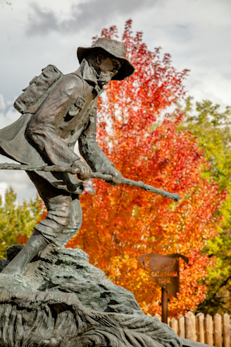 Snowshoe thompson in genoa b6dv5s