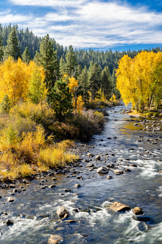 Truckee river in autumn 39 deh2gs