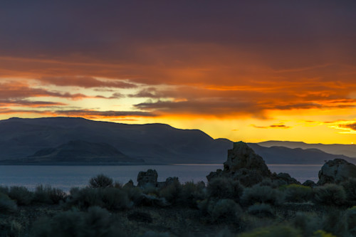 Sunrise at pyramid lake nevada 3 ylszcx