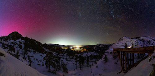 Northern lights over donner lake 1 teonzt