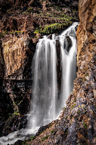 Gunnison nf waterfall jhe00038 vl1om6
