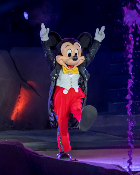 Vintage 90s Disney World Fantasmic Sweatshirt MGM Studios