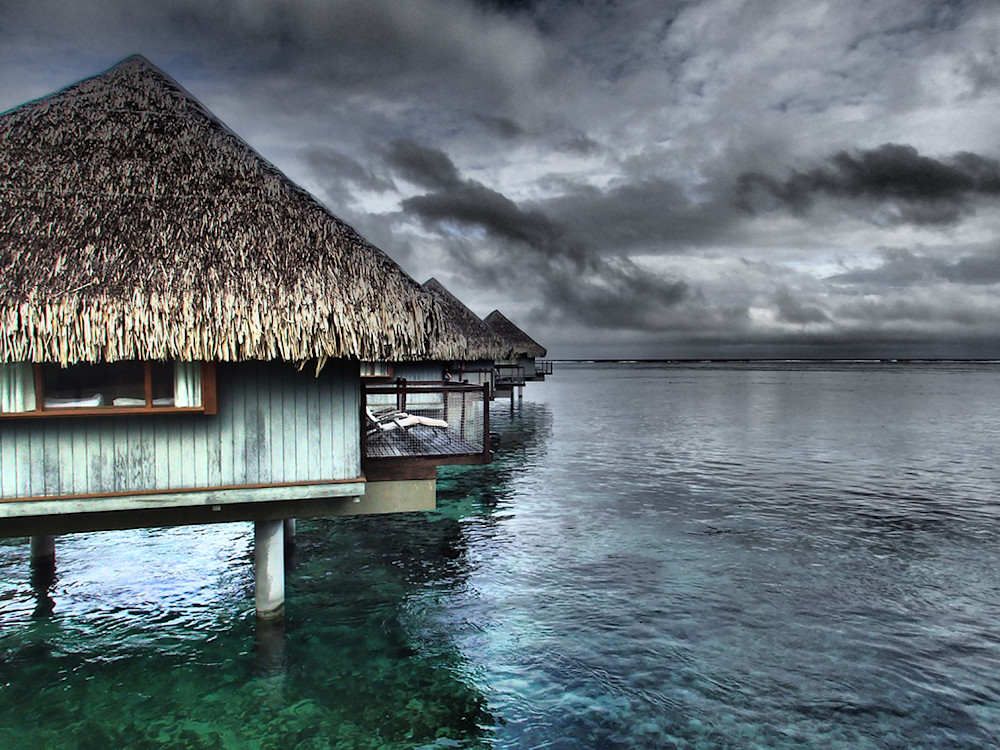 Valentine's Day Gift Guide - Tahiti Bungalows Custom Canvas Prints