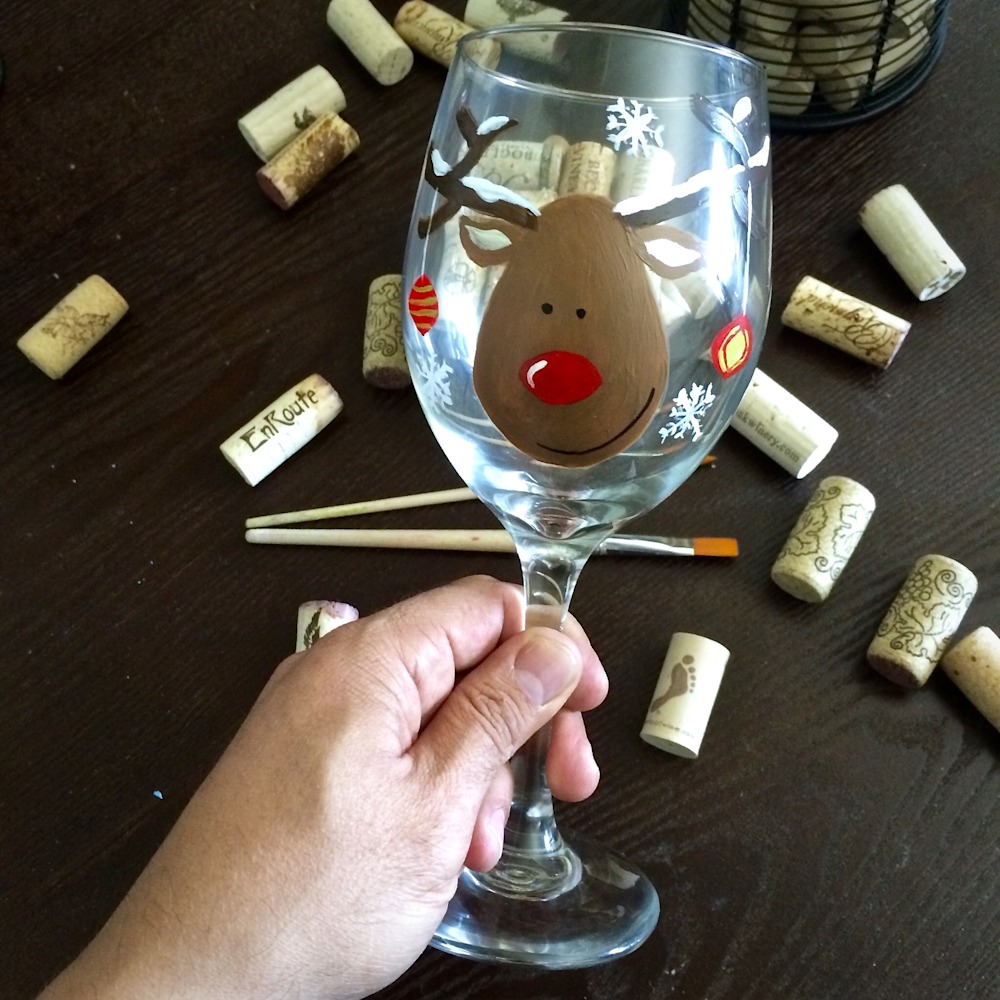 REINDEER WINE GLASS 