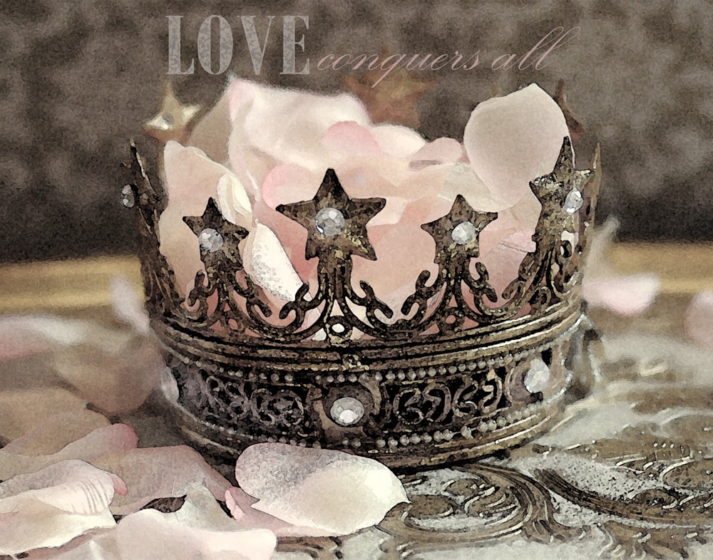 EMBELLISHED CROWN PINK PETALS ART