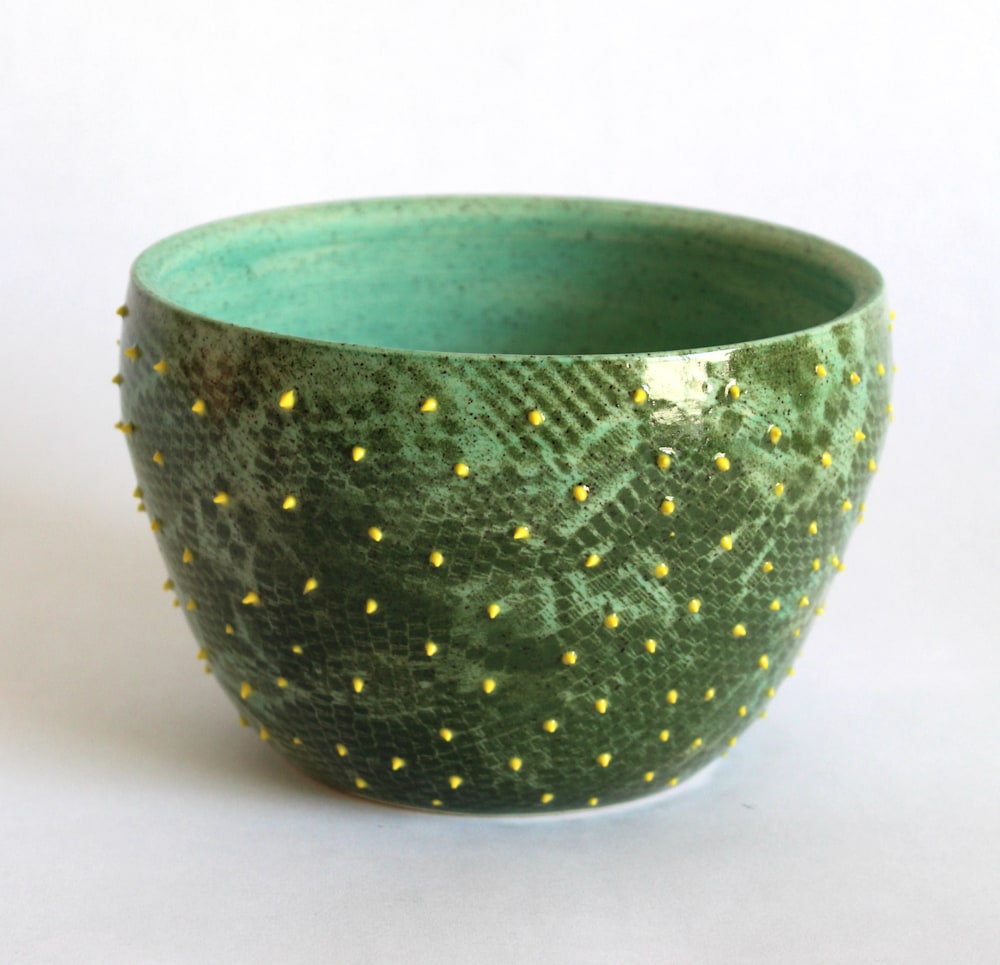 yellow dotted planter 2