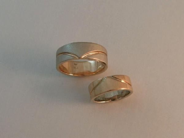 Infinity Wedding Rings