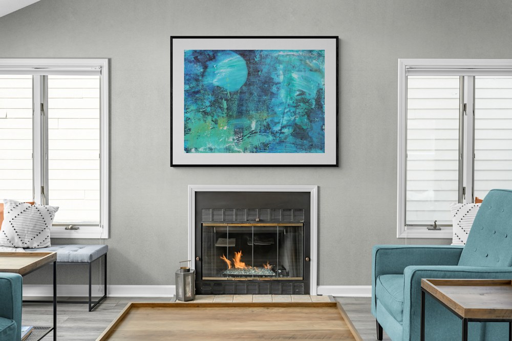 596 Cozy living room with fireplace