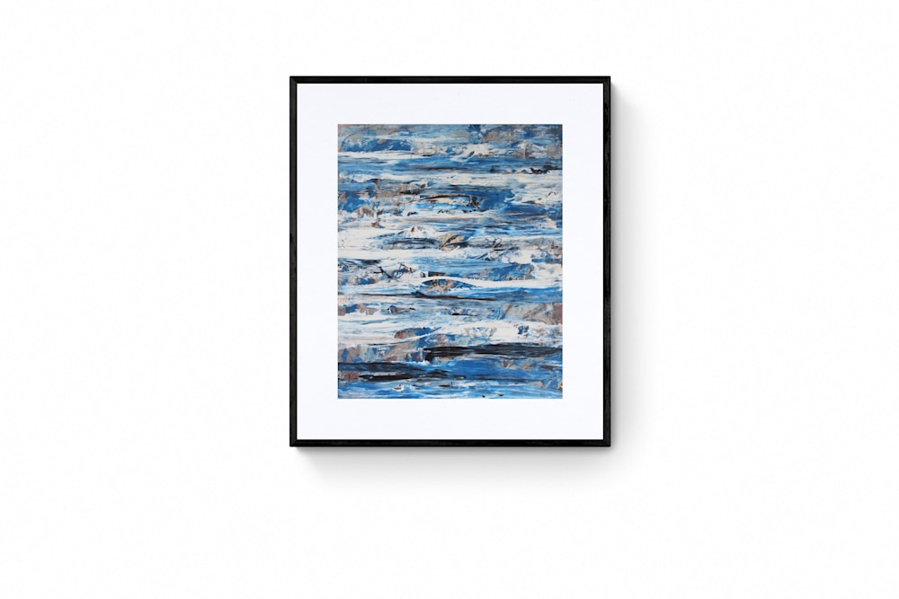 898 Clean And Simple Room