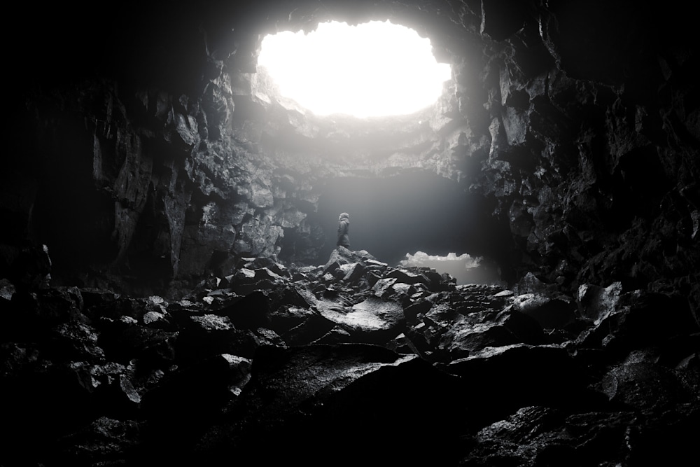 Raufarhólshellir Lava Cave
