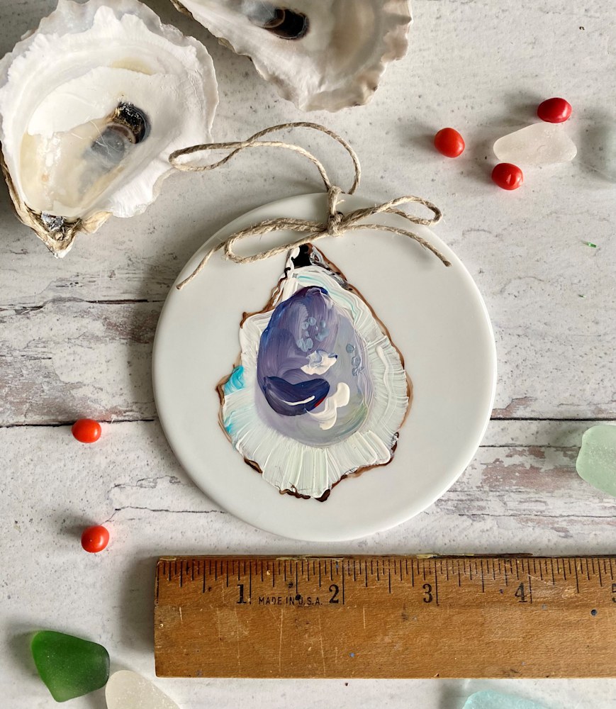 Oyster Ornament b 3 5 8 inch