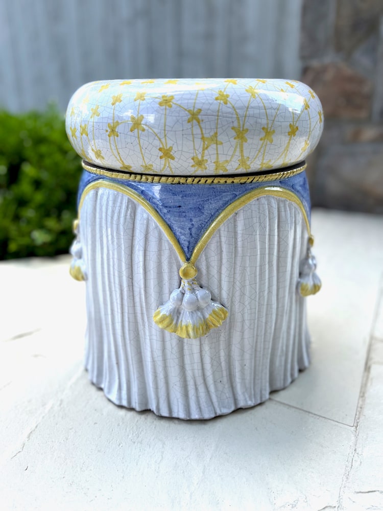 Simone Maher   Italian Tassel Garden Seat15