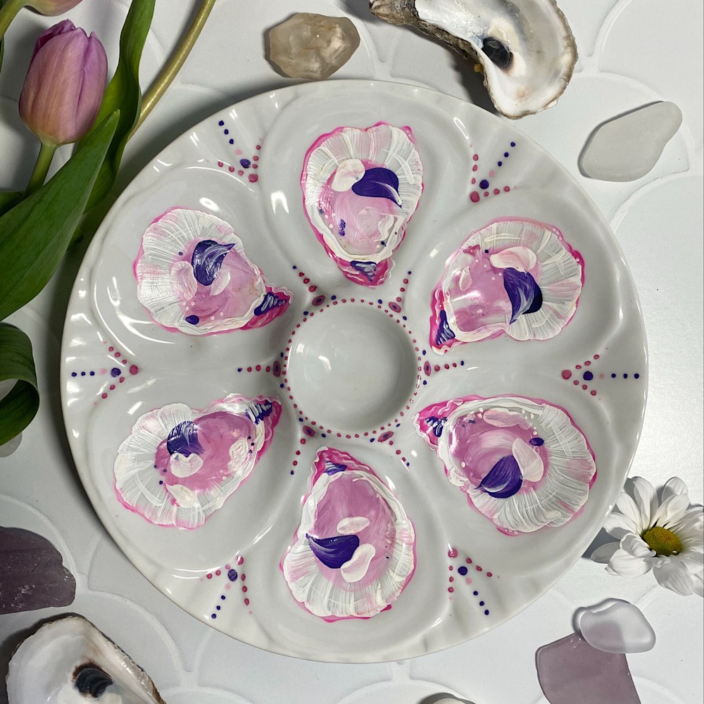 oyster plate Barbie pink and purple dots