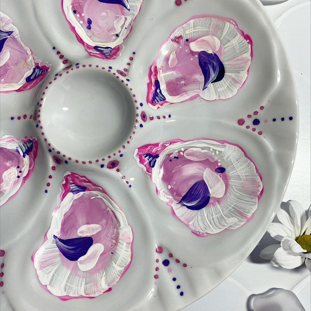 oyster plate Barbie pink and purple dots 2