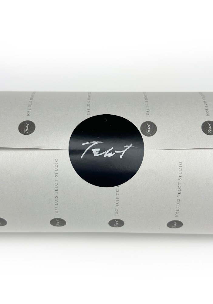  YE LEd 01 frontclose sticker01