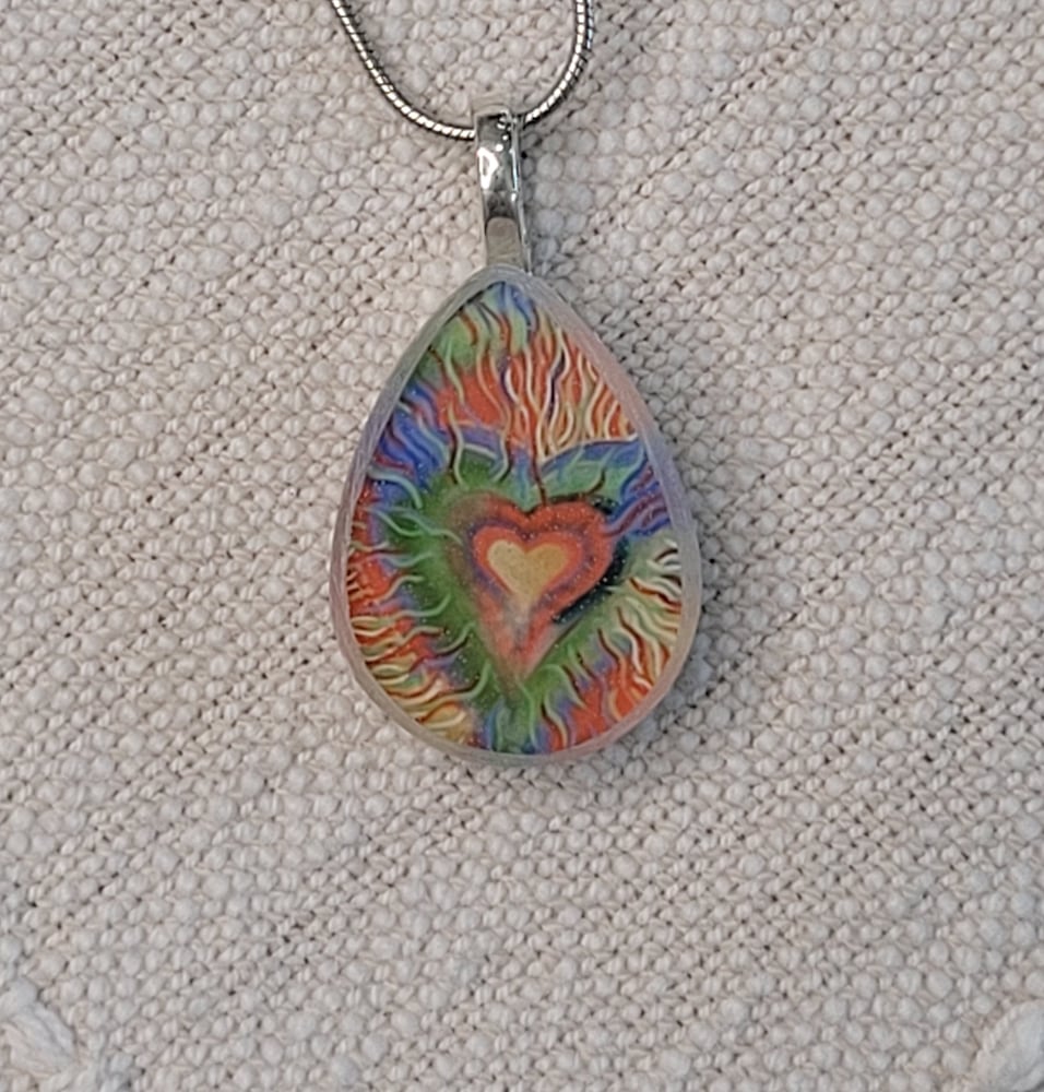 love consciousness teardrop close