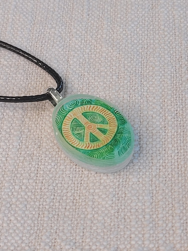 International peace green side