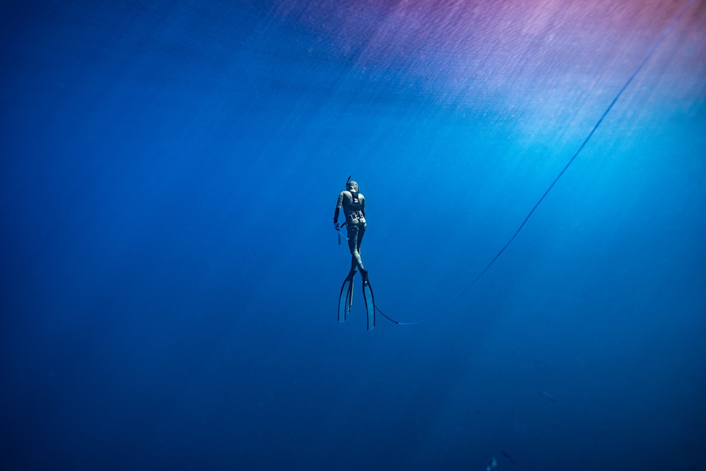 Ken Pagliaro Weightless Kimie Silver