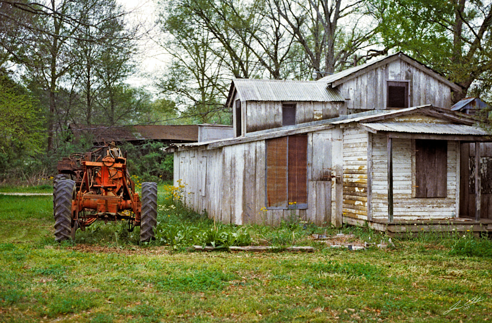 House and tractor