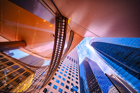 Worm's eye view of the Salesforce Tower
