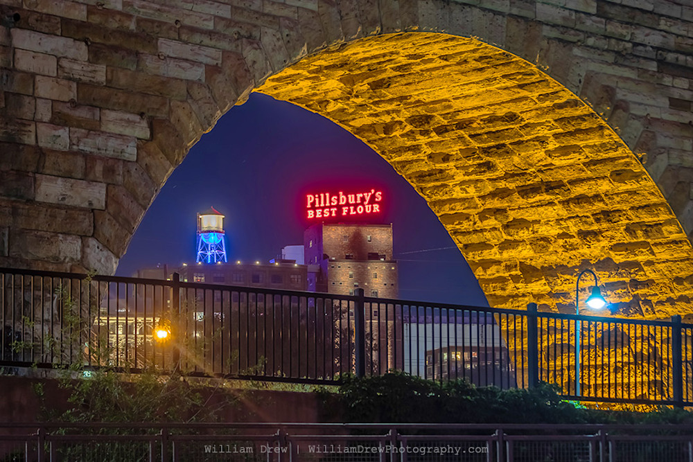 Pillsbury's Best Flour Neon Sign - Minneapolis Cityscape | William Drew Photography