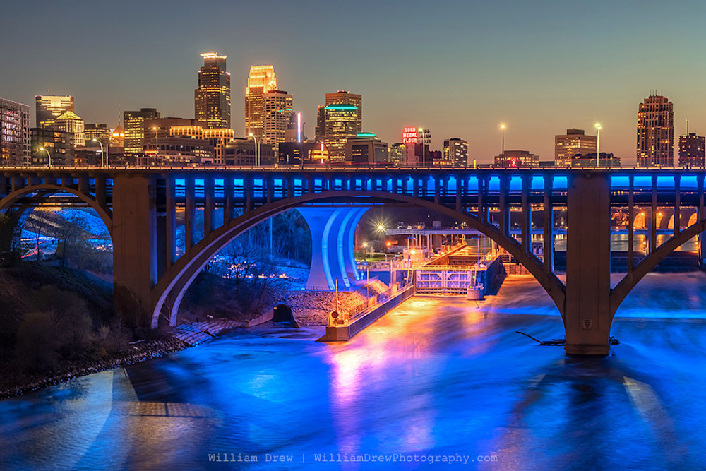 Beautiful Minneapolis Skyline - Professional Pictures Minneapolis | William Drew Photography