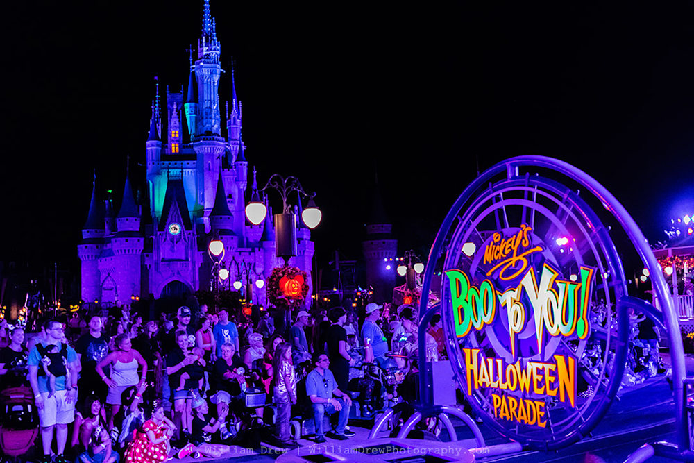 Mickey's Boo To You Halloween Parade - MNSSP Photos | William Drew Photography
