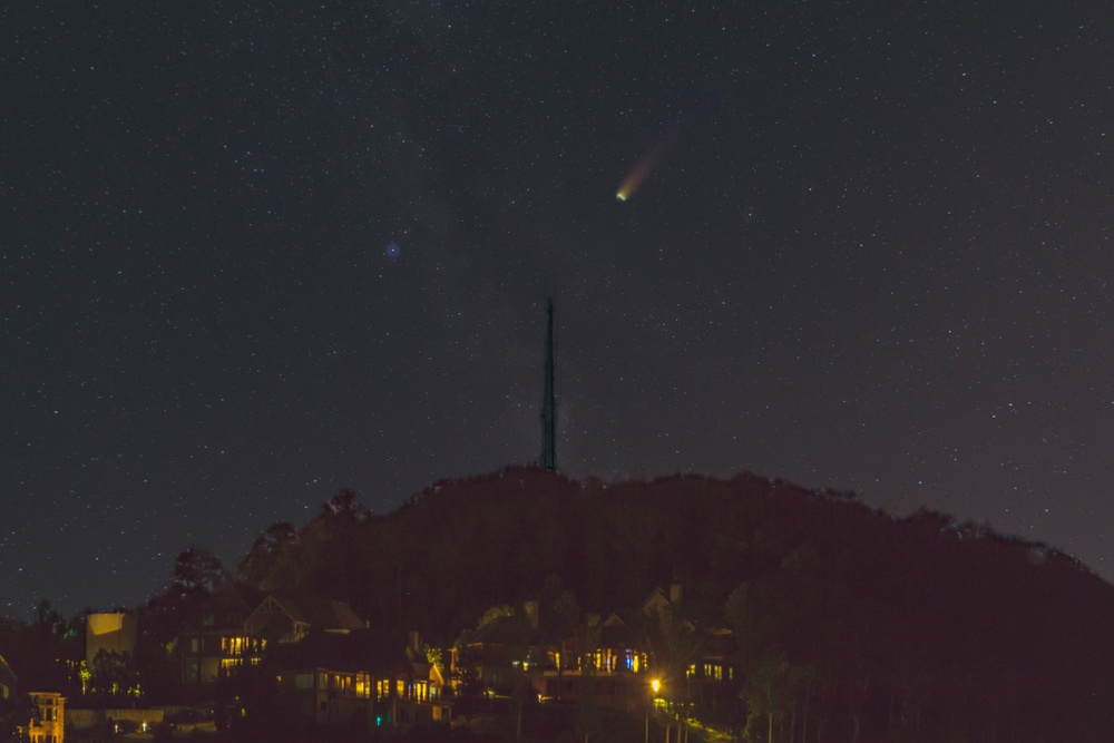 The NEOWISE comet at Red Top Mountain, Georgia
